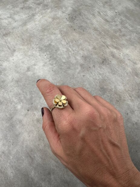 Flower Ring