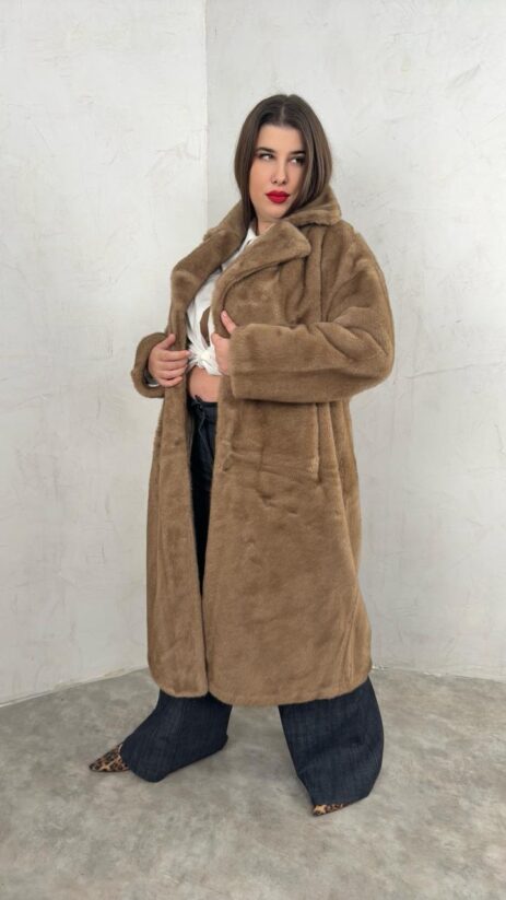 Alternative view of Lolita Faux fur