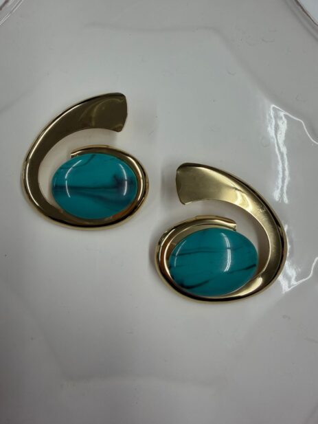 Tyson Earings