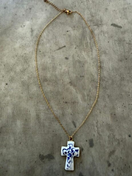 Mlue Necklace