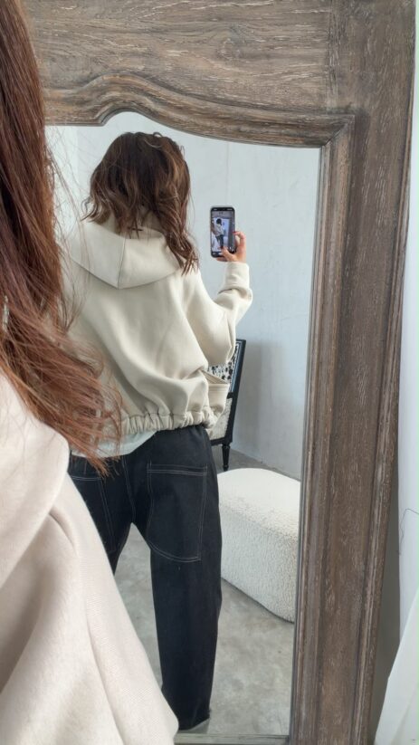 Alternative view of Lert Pants
