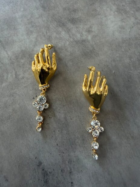 Hand Earings